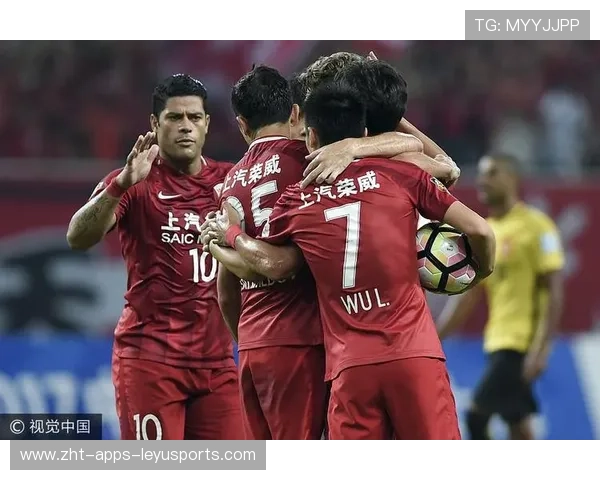 上海男篮补时绝杀，全场跪地庆祝